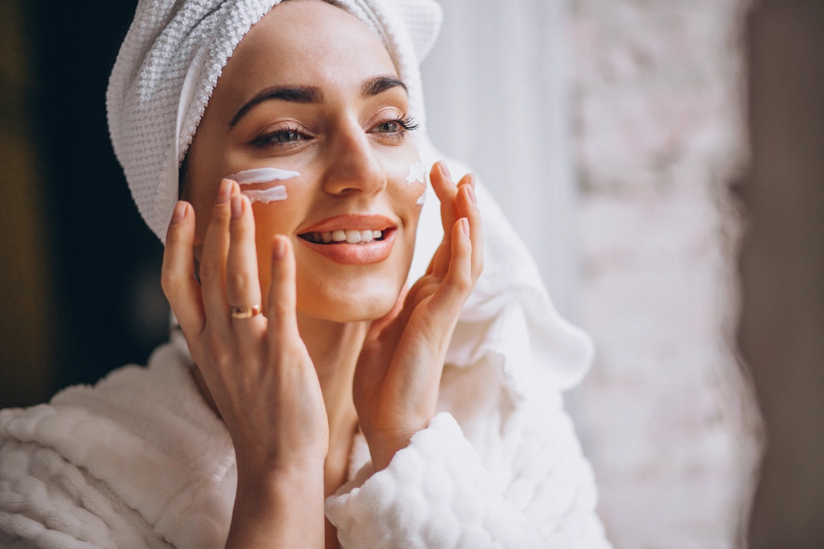 بهترین کرم برای پوست چرب + روش استفاده