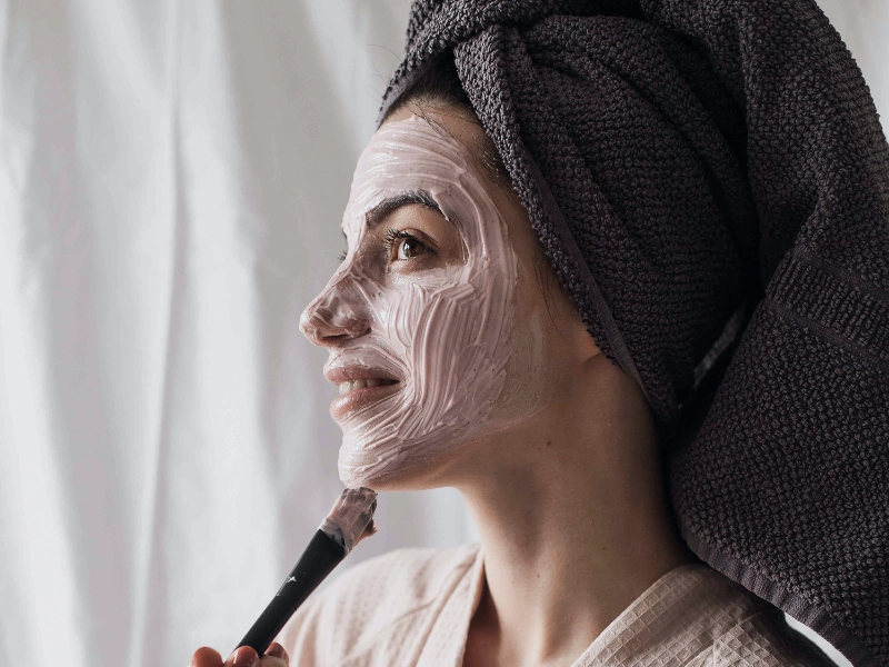 ماست برای سفت کردن پوست