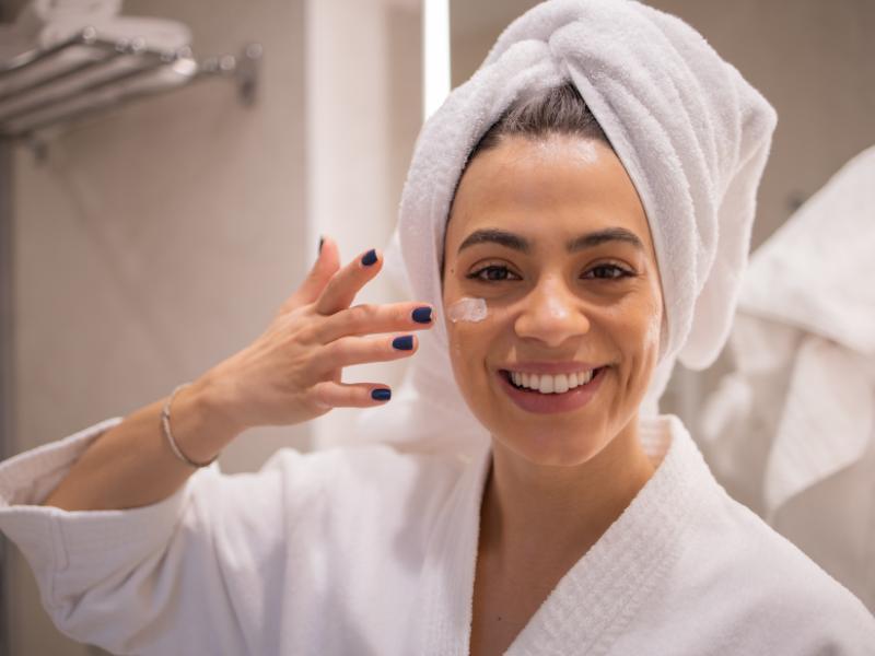 از بین بردن جوش زیر پوستی