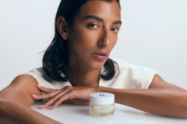 آبرسانی پوست چرب