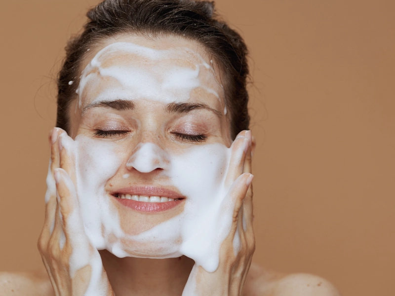 مزایا و معایب ژل شستشوی صورت