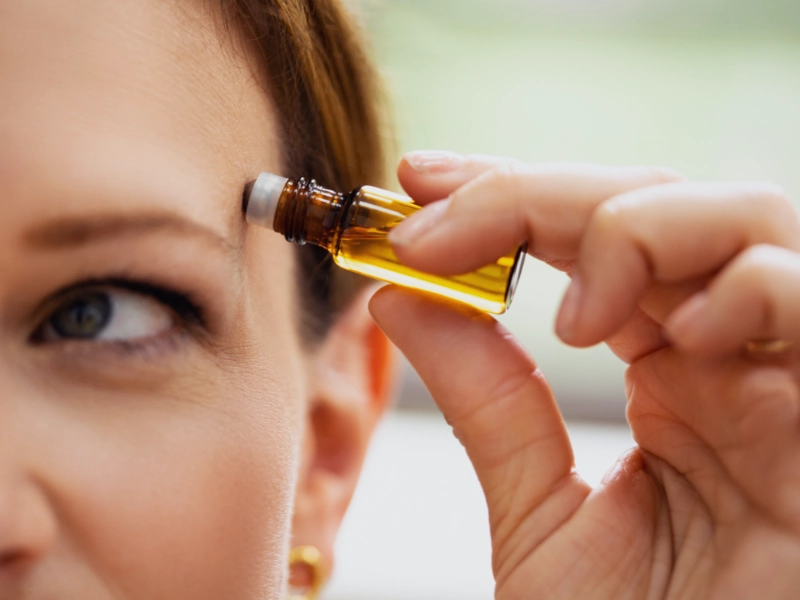 خواص روغن درخت چای برای پوست