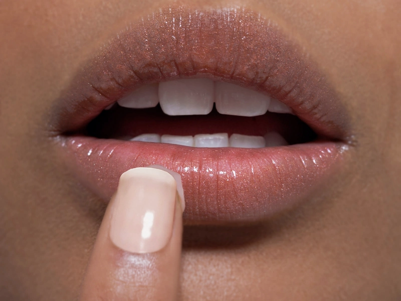 تفاوت تینت لب و بالم لب