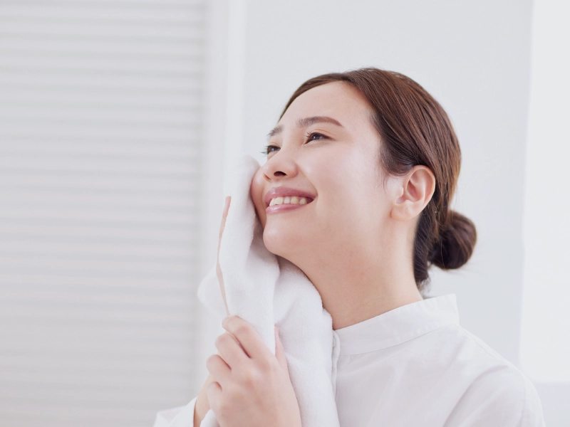 نحوه استفاه از میسلار واتر و ژل شستشو چگونه است؟